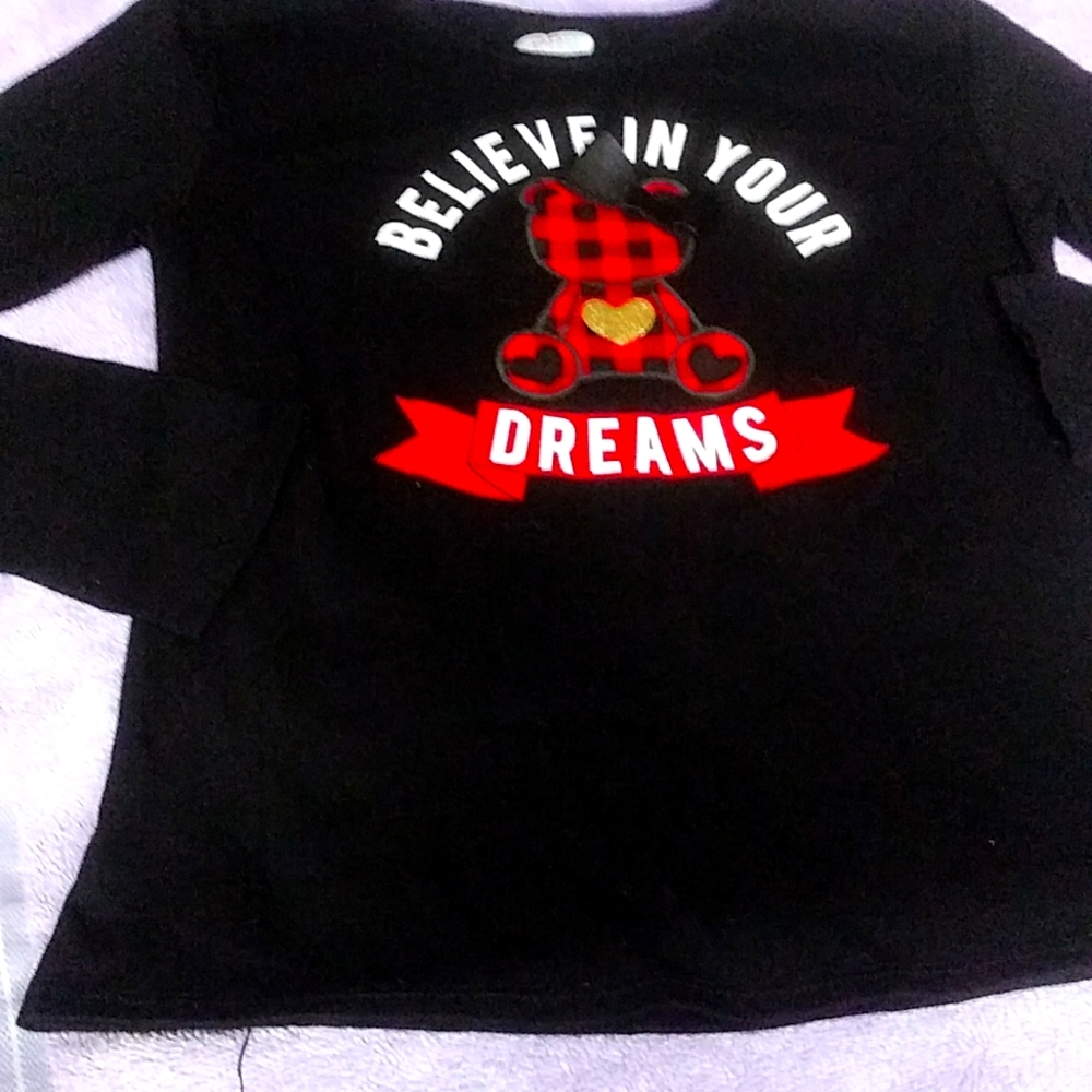 Black cute long sleeve t-shirt with a cute little bear on the front of it.